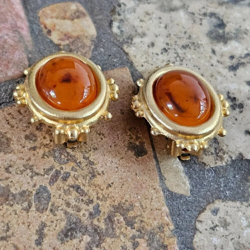 Vintage Gold-Tone Amber Color Lightweight Clip-On Earrings